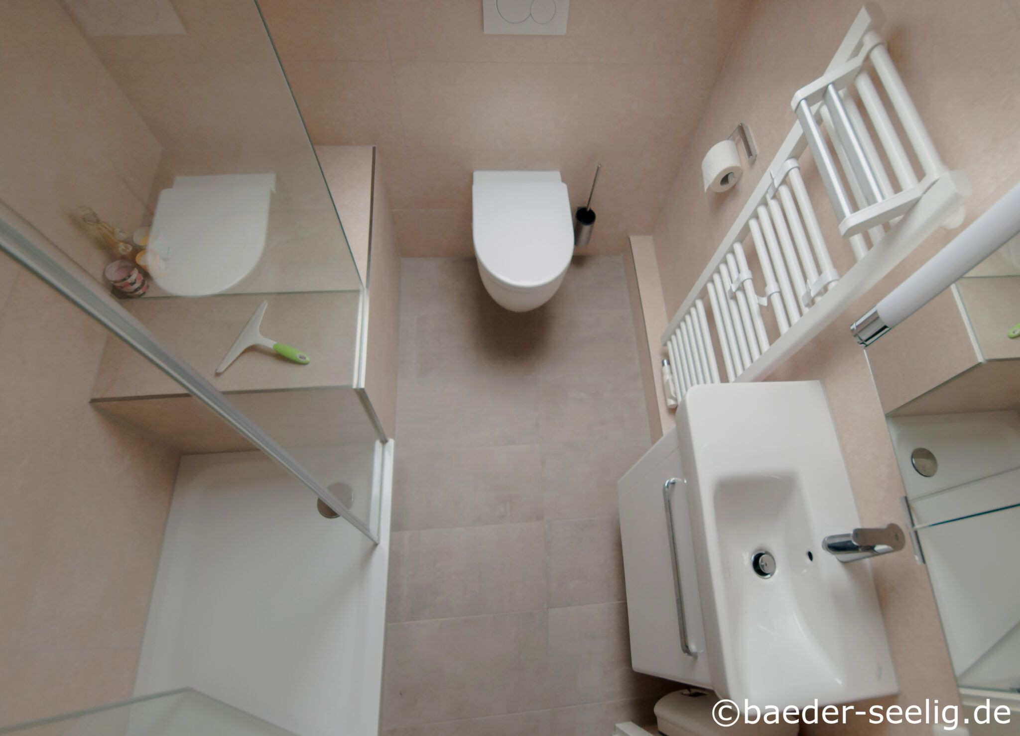3 Qm Minibad Mit Dachschräge Funktional Gestaltet - Bäder Seelig within Kleine Badezimmer Mit Dachschräge