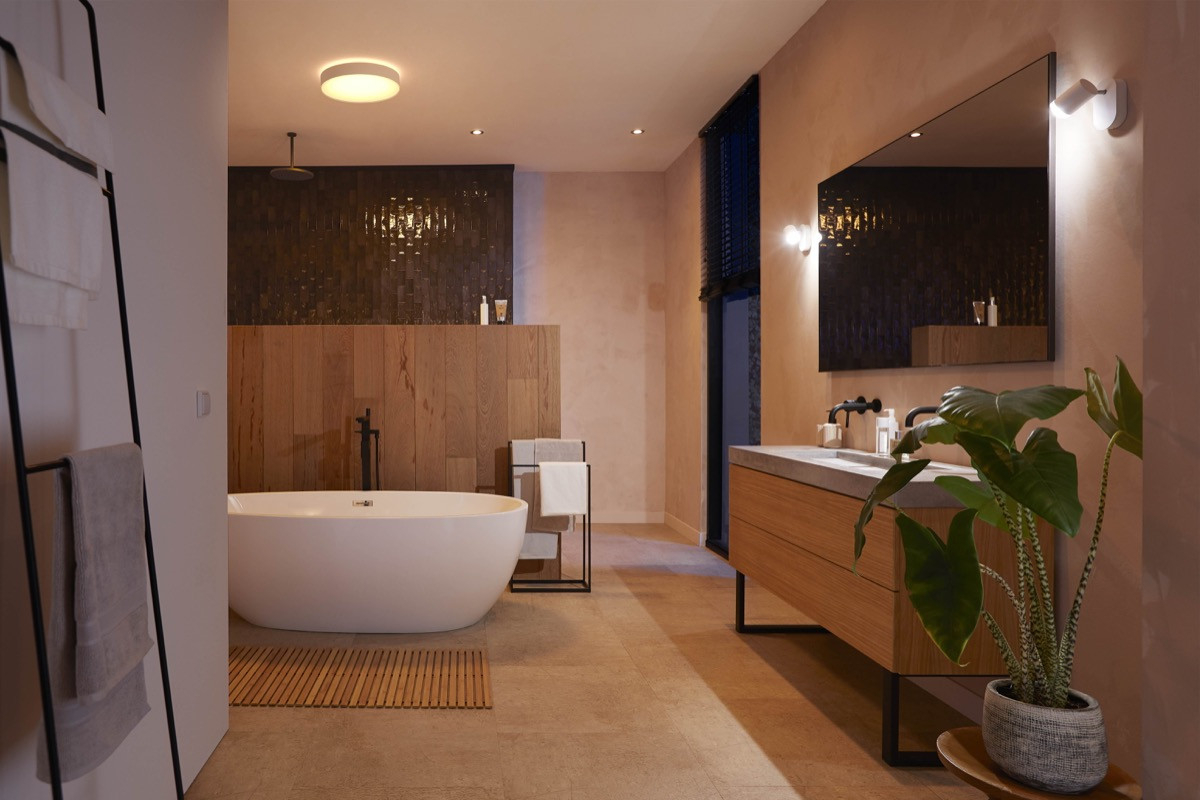 Aufgepasst: Die Neuen Badezimmer-Deckenleuchten Sind Deutlich within Hue Badezimmer