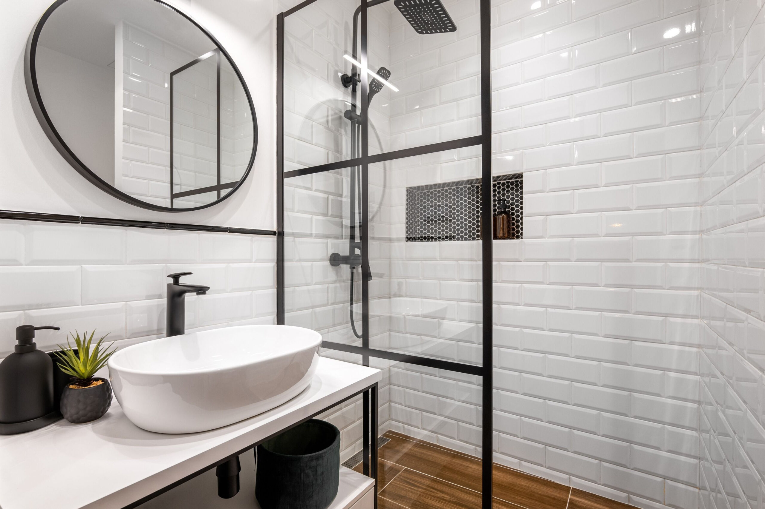 Badezimmer Im Industrial Style Einrichten: So Geht'S intended for Badezimmer Industrial