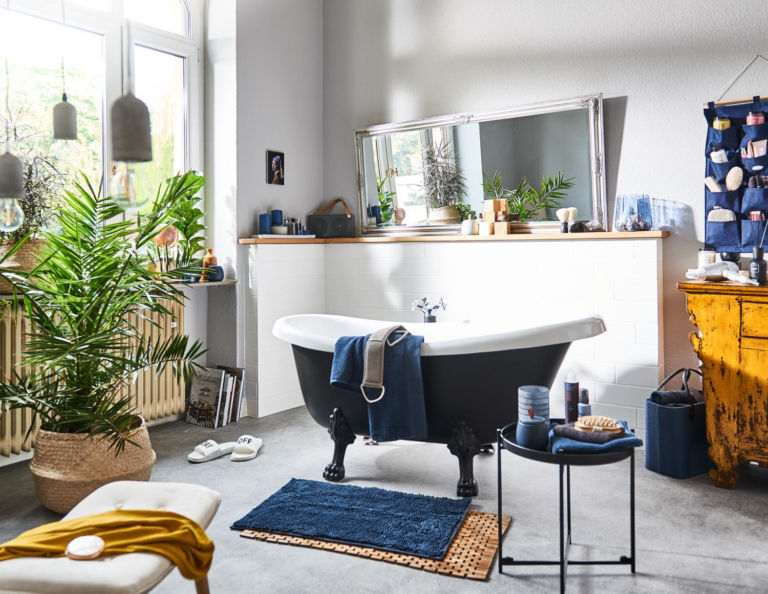 Badezimmerdeko Von Depot #Badewanne #Badezimmer #Dep Regarding Depot Badezimmer