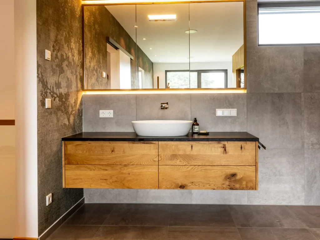 Holz Im Bad: Alles Über Pflege Und Einrichtungsmöglichkeiten Pertaining To Holzmöbel Badezimmer