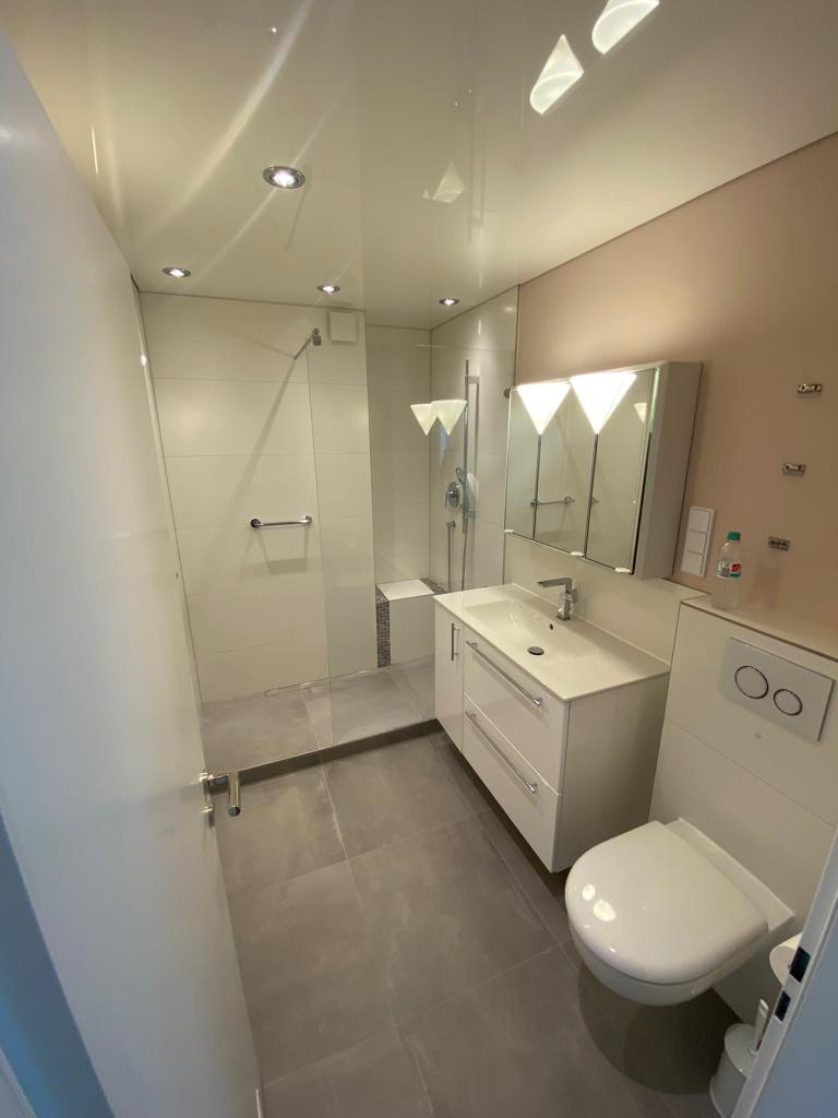 Kleines Bad Einrichten – 10 Tipps Für Mehr Platz inside Badezimmer 4 Qm