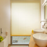 Plissee, Rollo Oder Jalousie Für Badezimmer Fenster? For Badezimmer Plissee