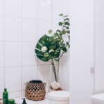 So Einfach Lässt Sich Ein Kleines Badezimmer Modern Gestalten Throughout Badezimmer Deko Ikea