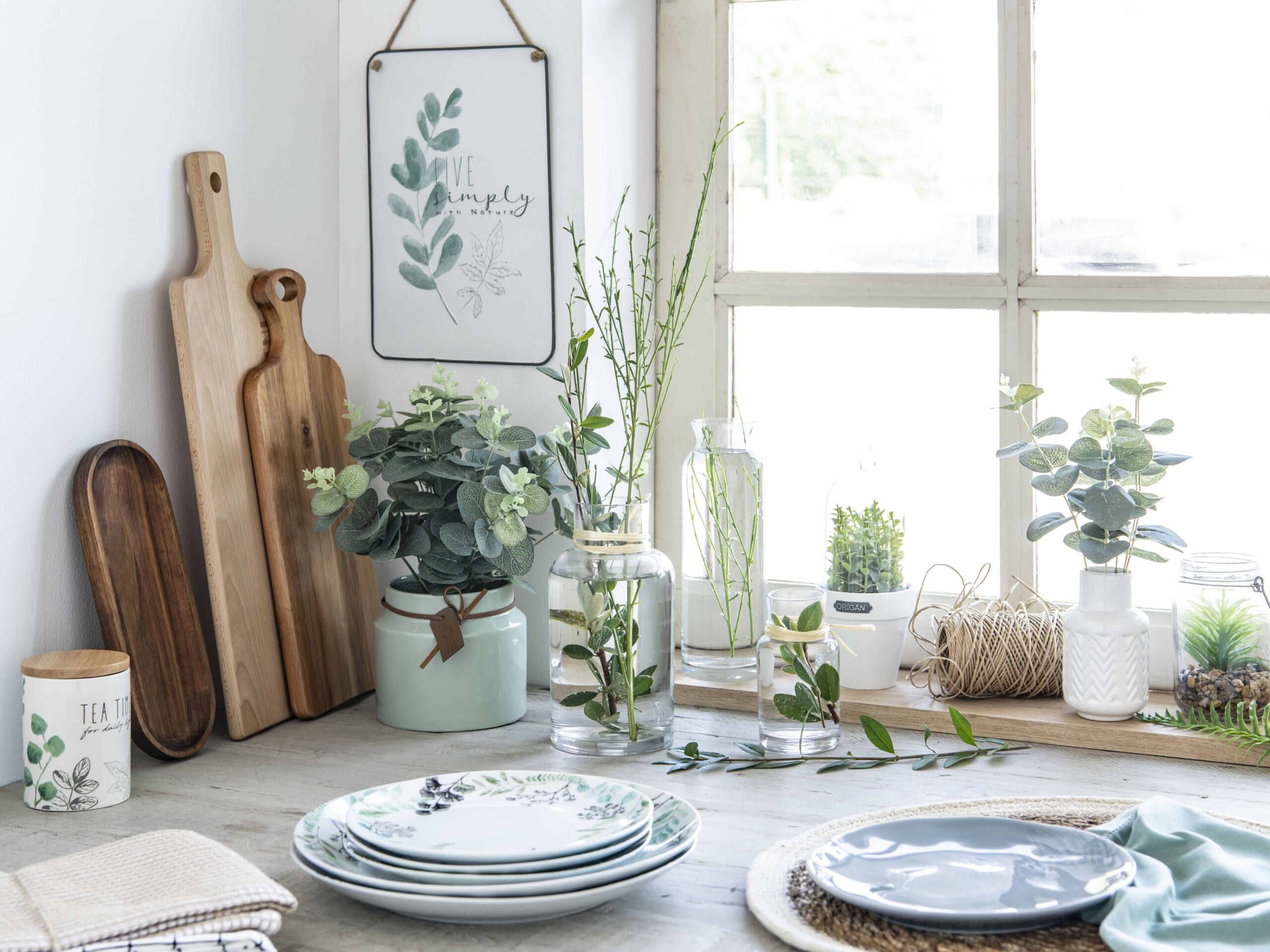 Wie Kann Ich Eine Fensterbank Dekorieren? | Maisons Du Monde intended for Badezimmer Fensterbank Deko